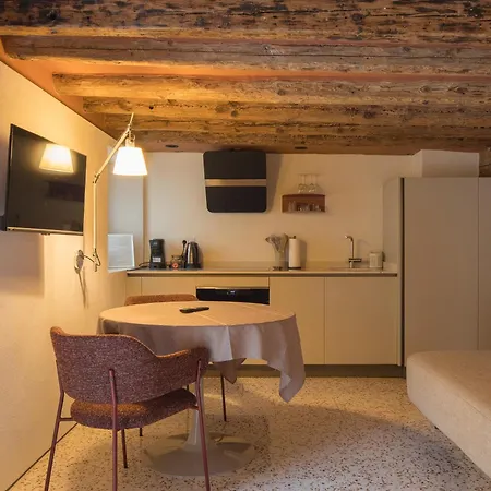 Dimora Cadorin Stylish Design Venice